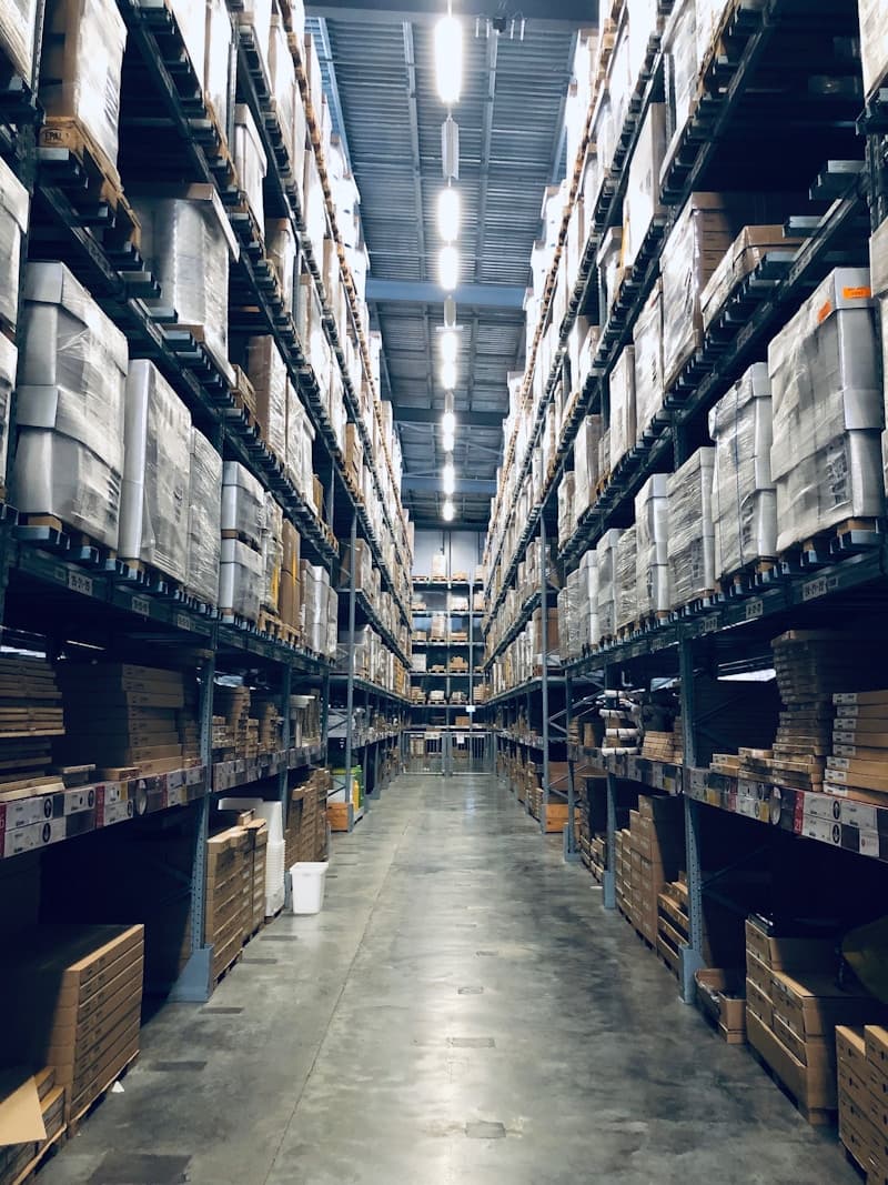 Large warehouse facility — Photo on Unsplash
